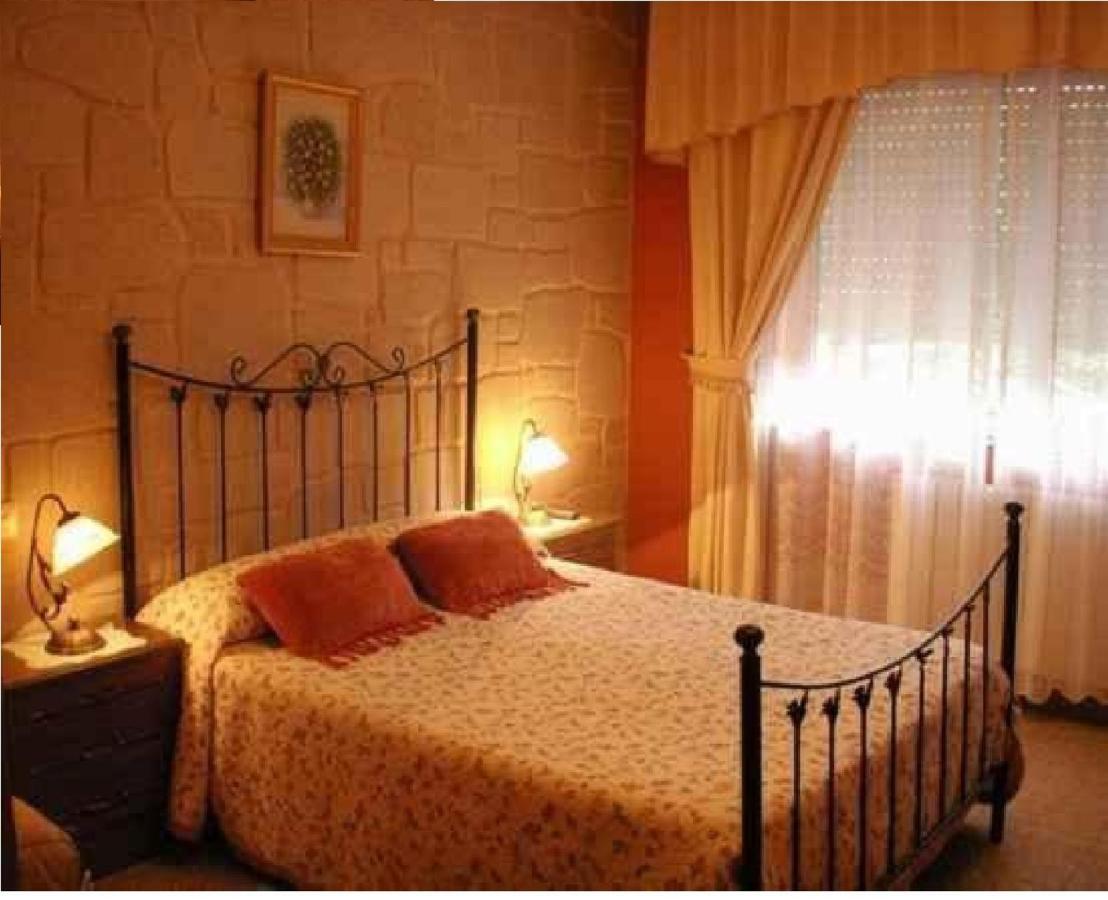 Lires Casa Jesus Turismo Rural מראה חיצוני תמונה